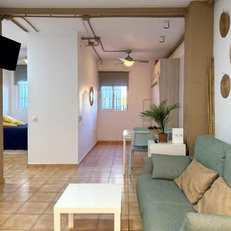 Apartamento Huelin, A 5 Minutos A Pie De La Playa 马拉加 外观 照片