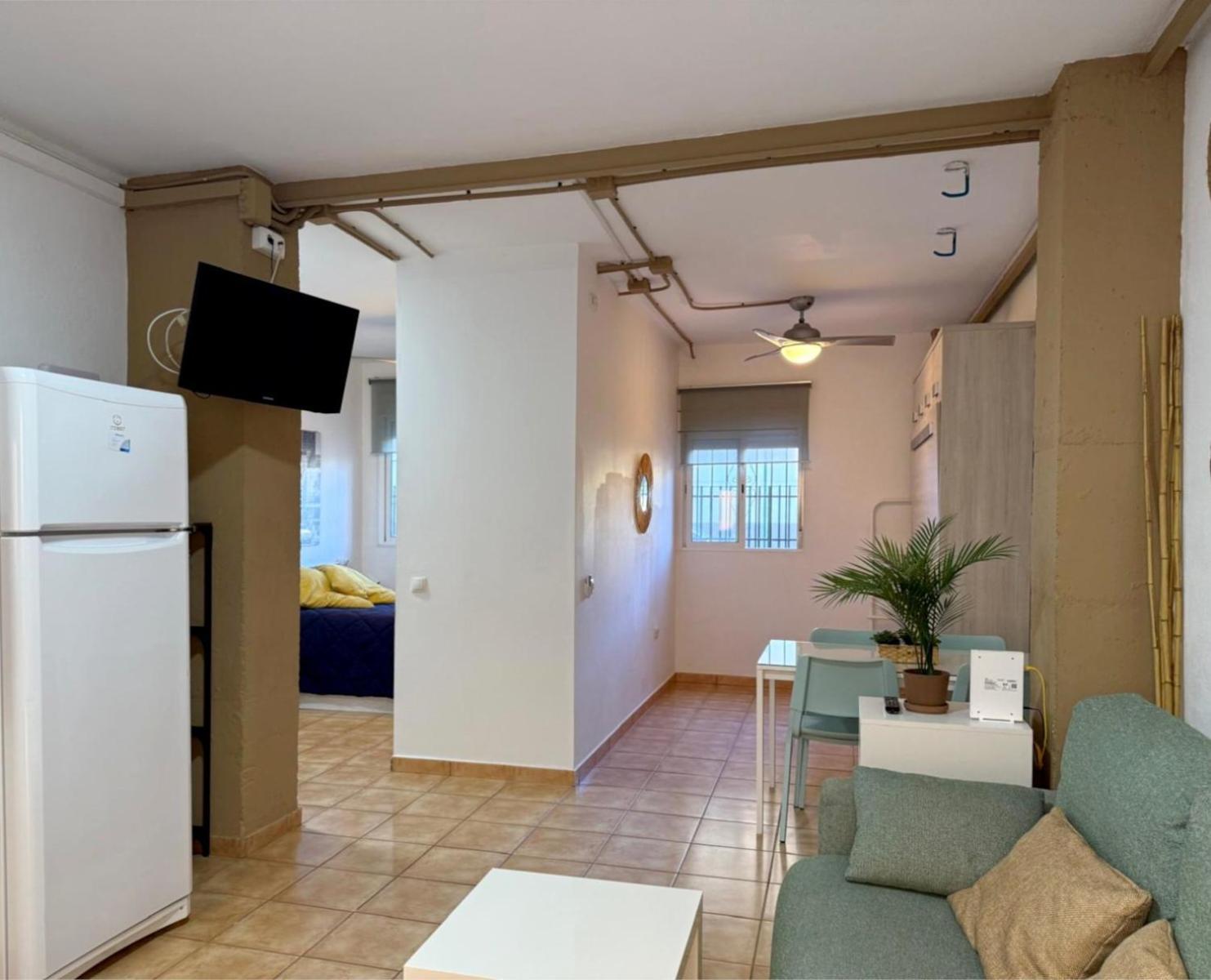 Apartamento Huelin, A 5 Minutos A Pie De La Playa 马拉加 外观 照片