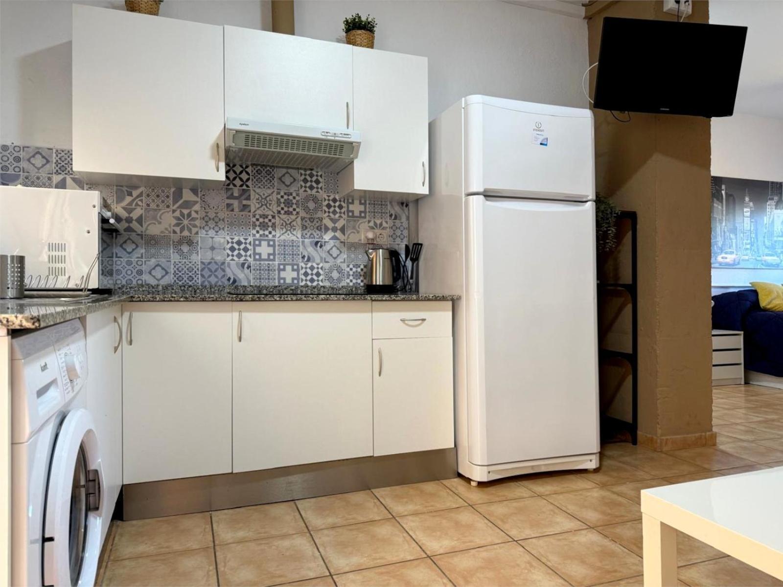 Apartamento Huelin, A 5 Minutos A Pie De La Playa 马拉加 外观 照片